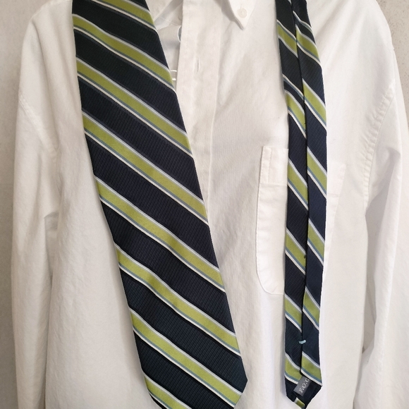 Forsyth Of Canada Blue Green Hand Made 100% Silk Men’s Neck Tie Made In China - Picture 7 of 8